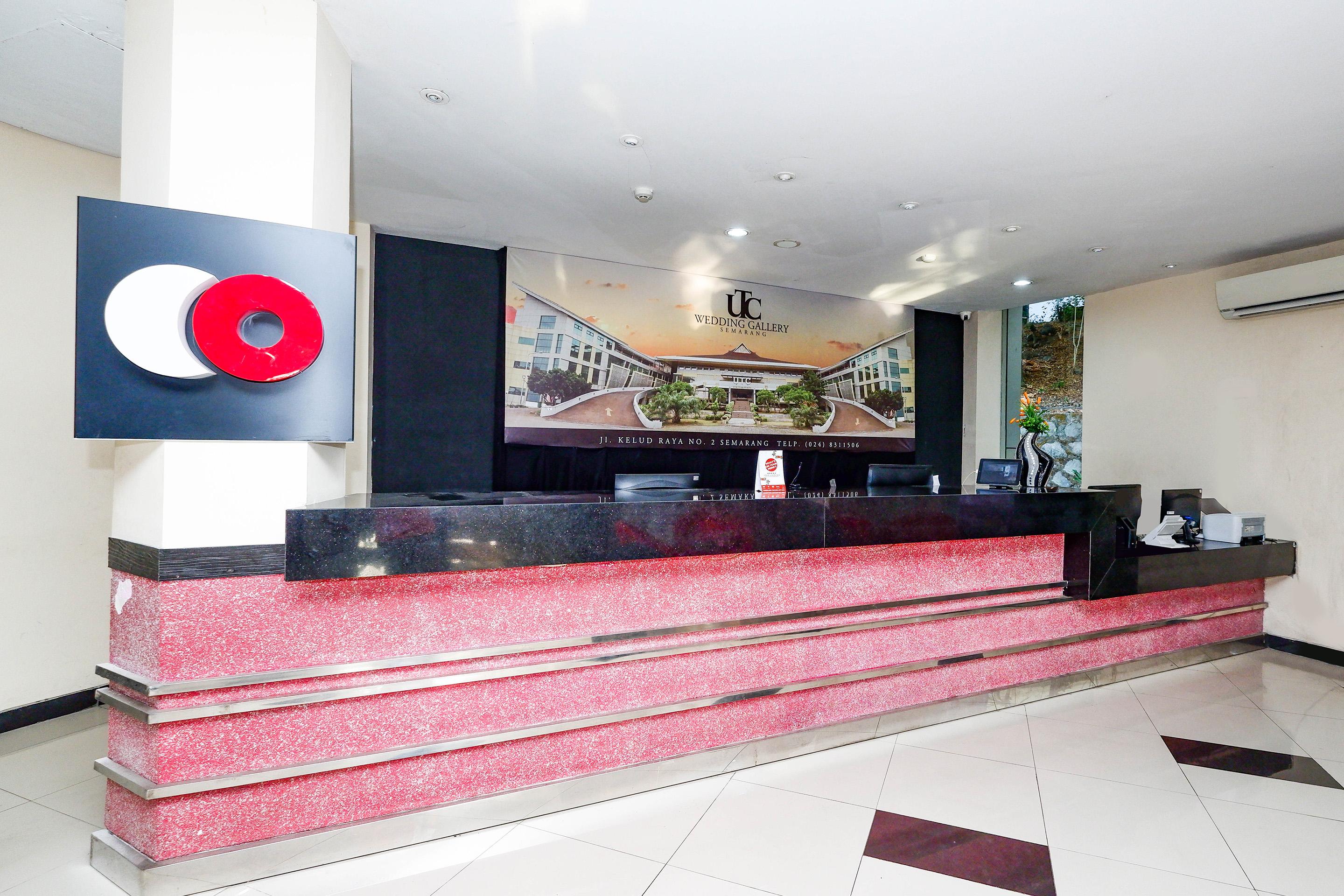 Capital O 1571 Utc Hotel Semarang Exterior photo